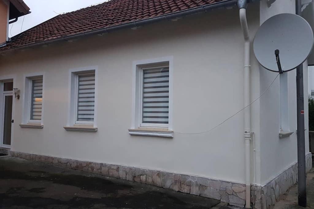 Appartement Vanille, Ferienwohnung Mit Eigenem Eingang, Wie Ein Kleines Haus Бад-Зальцуфлен Экстерьер фото